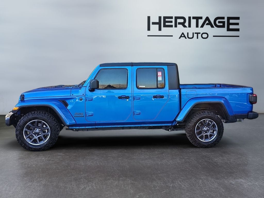 2021 Jeep Gladiator Sport photo 2