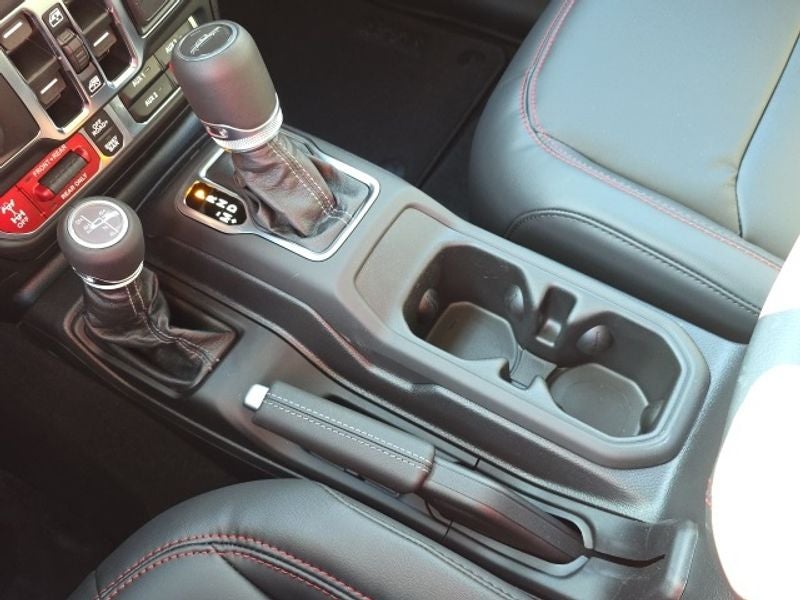 2025 Jeep Gladiator GLADIATOR RUBICON X 4X4