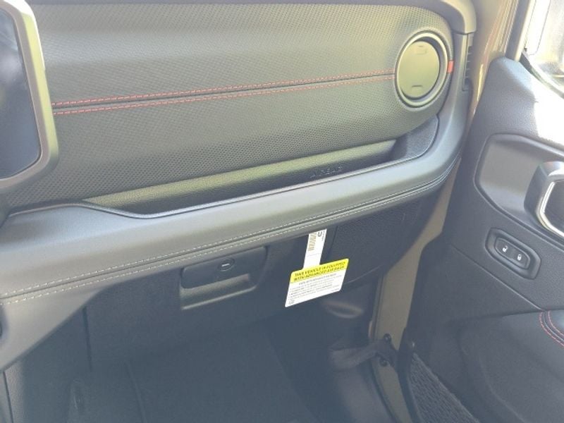 2025 Jeep Gladiator GLADIATOR RUBICON 4X4