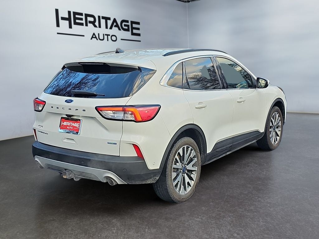 2020 Ford Escape Titanium