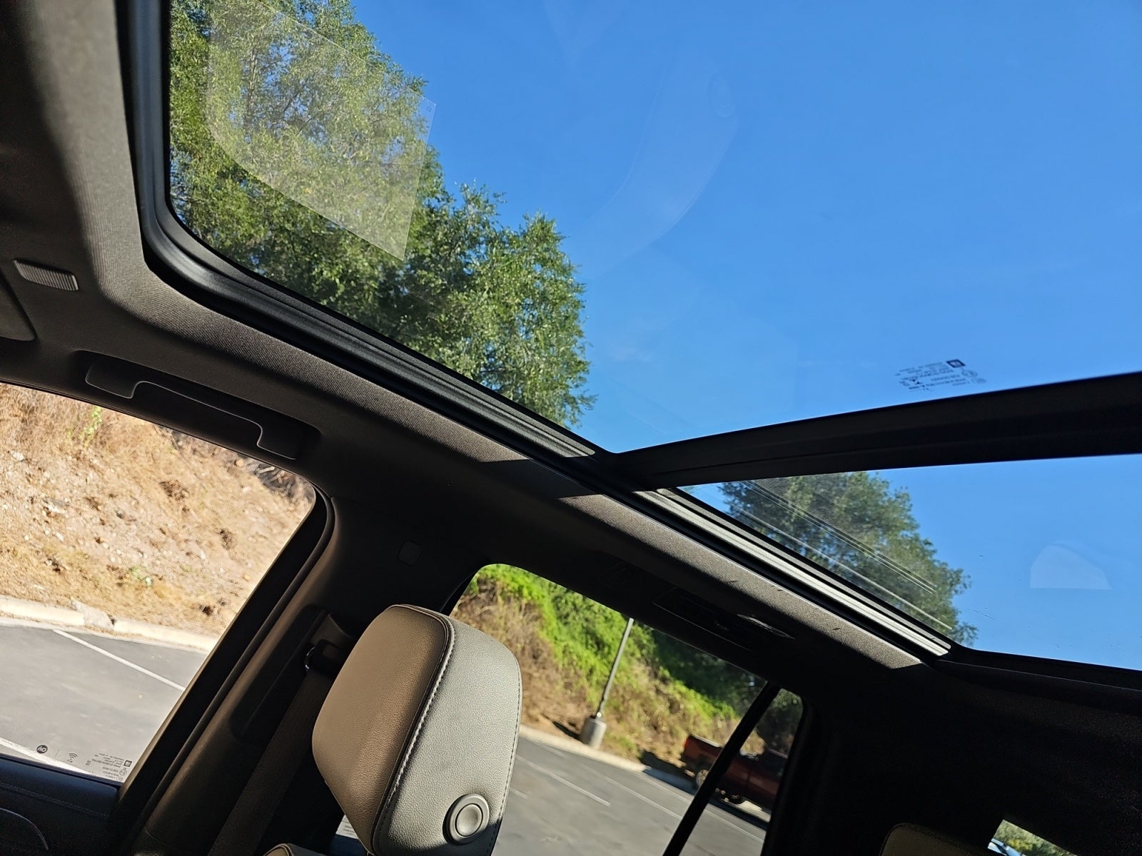 2022 GMC Yukon 4WD SLT