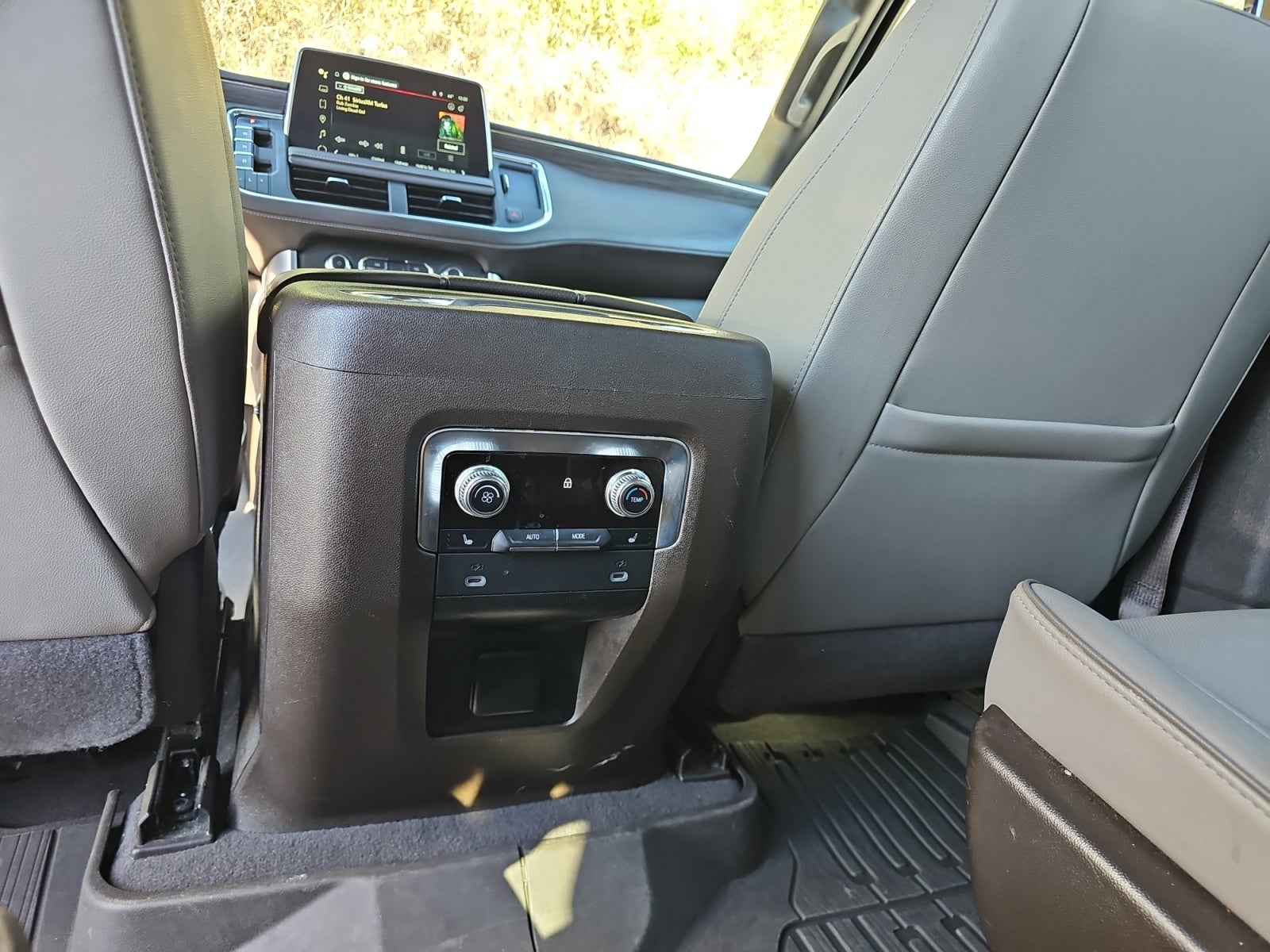 2022 GMC Yukon 4WD SLT