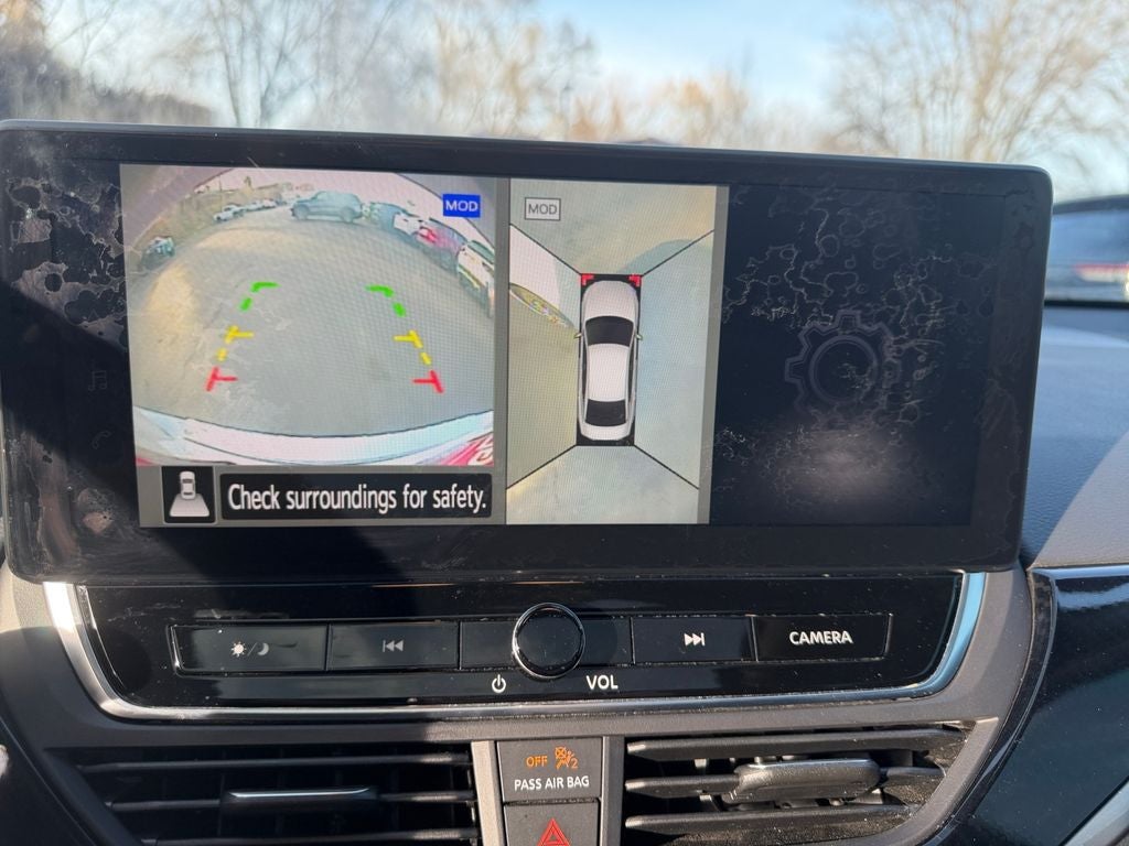 2023 Nissan Altima SR VC-Turbo FWD