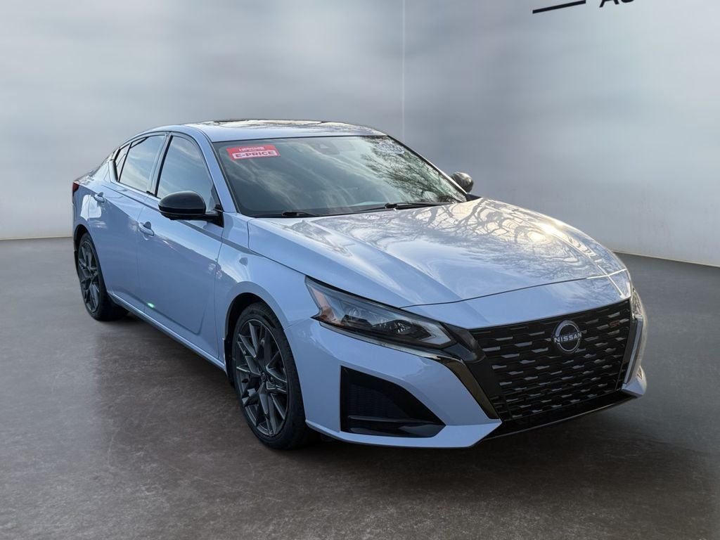 2023 Nissan Altima SR VC-Turbo FWD