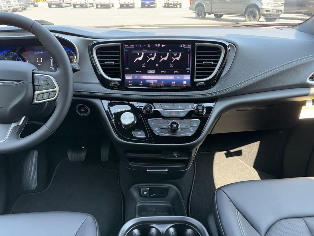2027 Chrysler Pacifica PACIFICA SELECT