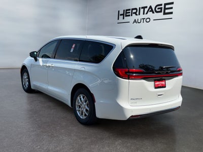2027 Chrysler Pacifica PACIFICA SELECT