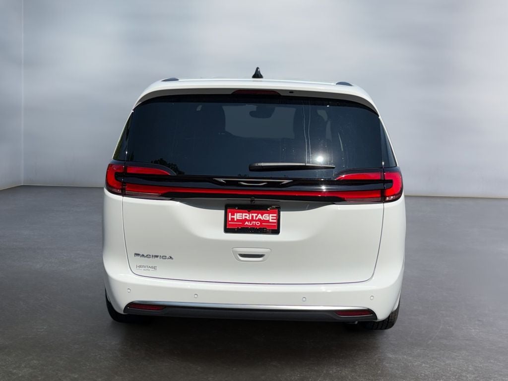 2027 Chrysler Pacifica PACIFICA SELECT
