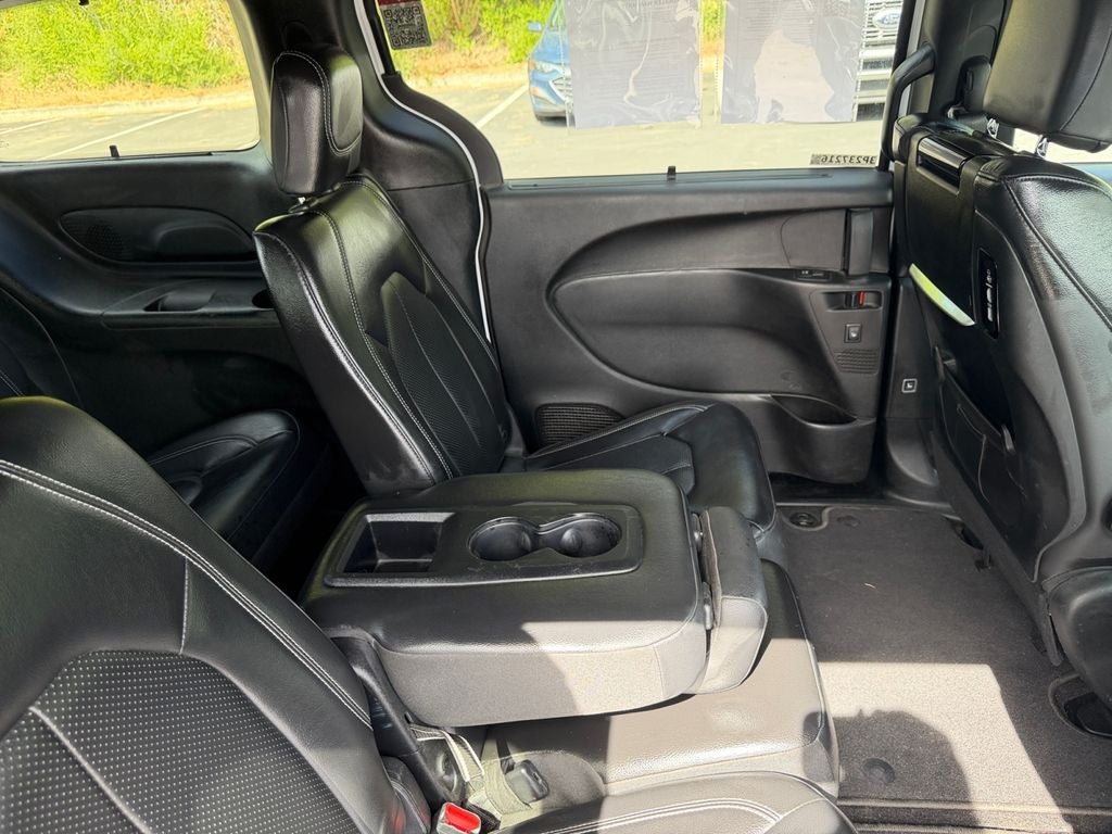 2018 Chrysler Pacifica Touring L Plus