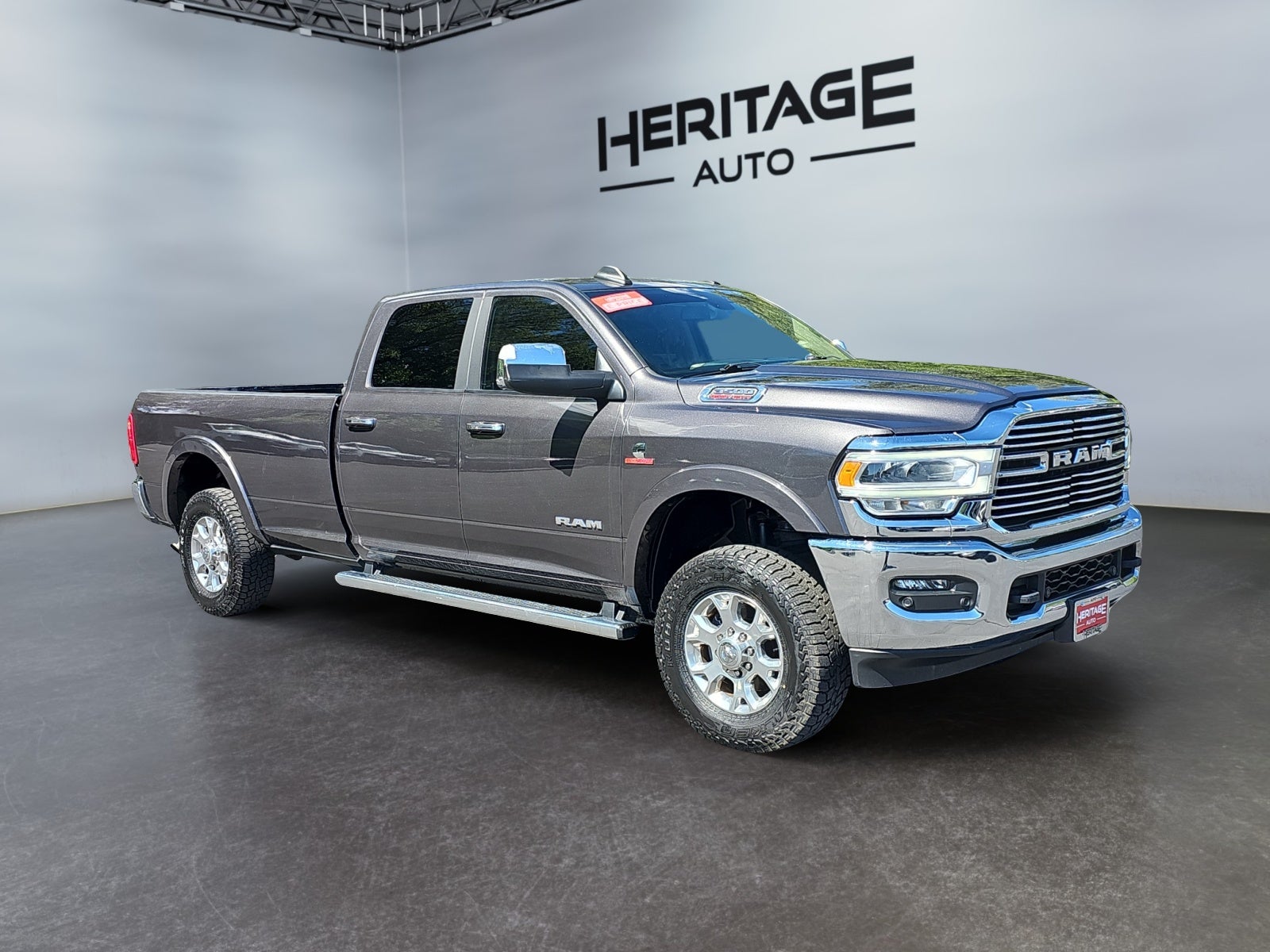 2021 RAM 3500 Laramie Crew Cab 4x4 8' Box