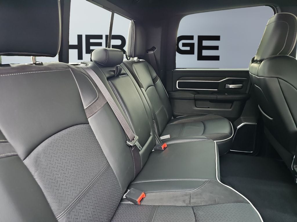 2026 RAM Ram 3500 RAM 3500 LARAMIE CREW CAB 4X4 8' BOX