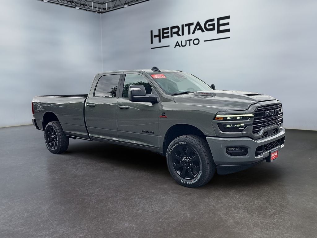 2026 RAM Ram 3500 RAM 3500 LARAMIE CREW CAB 4X4 8' BOX