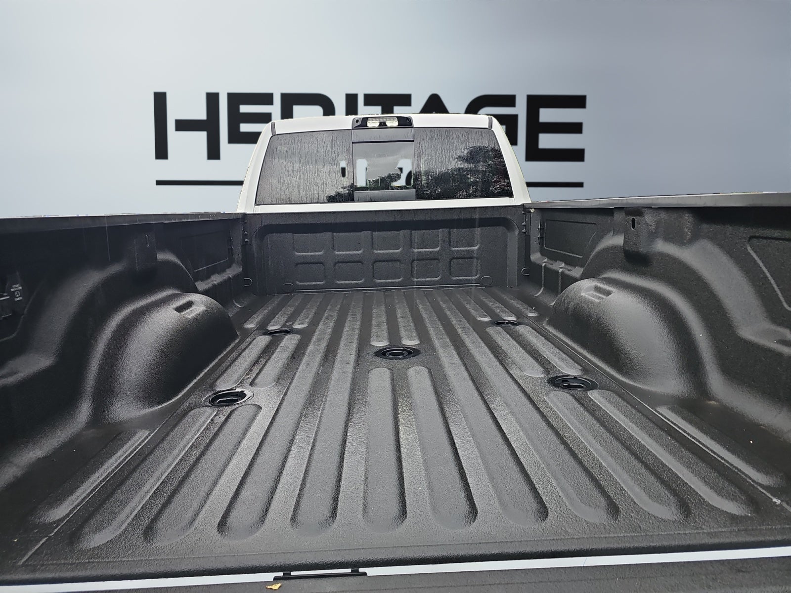 2026 RAM 3500 RAM 3500 LARAMIE CREW CAB 4X4 8' BOX