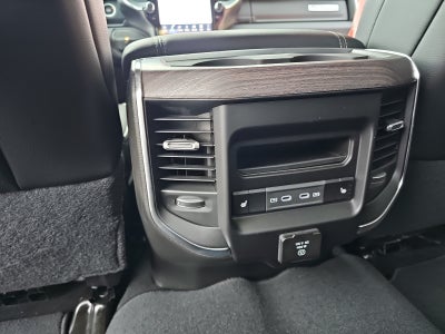 2026 RAM 3500 RAM 3500 LARAMIE CREW CAB 4X4 8' BOX