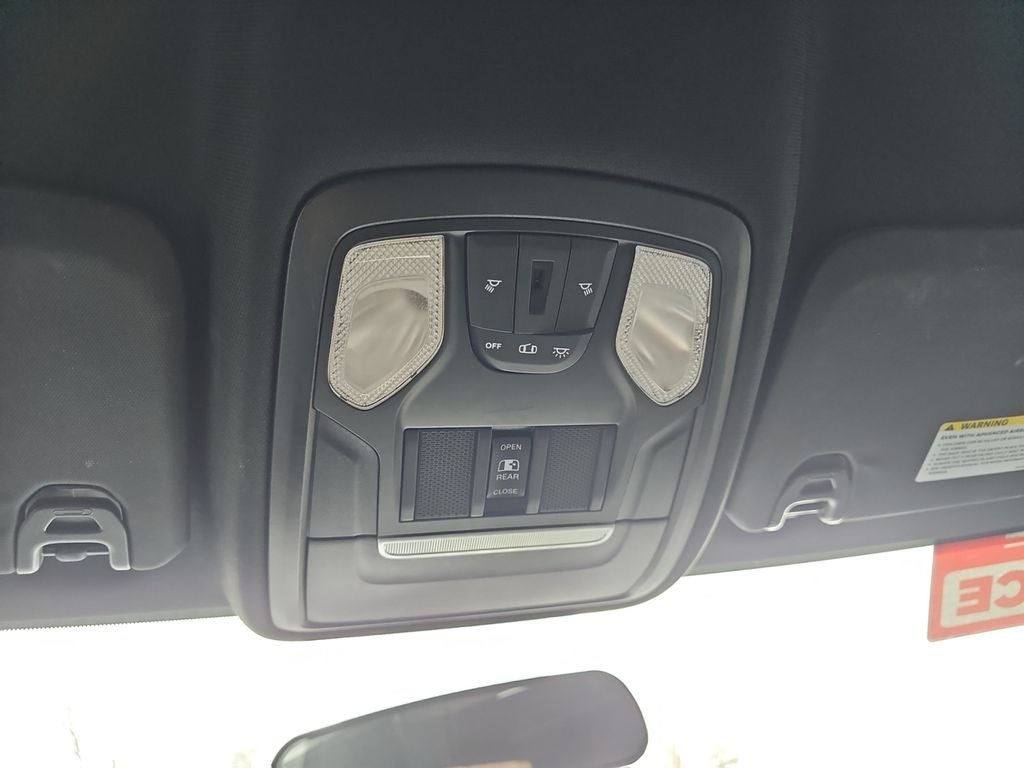 2021 RAM 2500 Tradesman Crew Cab 4x4 6'4' Box