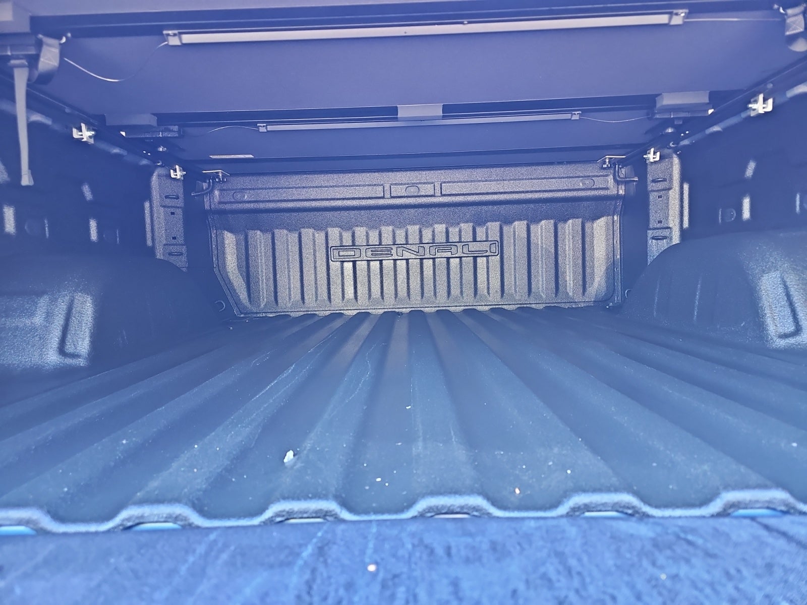 2024 GMC Sierra 4WD Crew Cab Short Box Denali