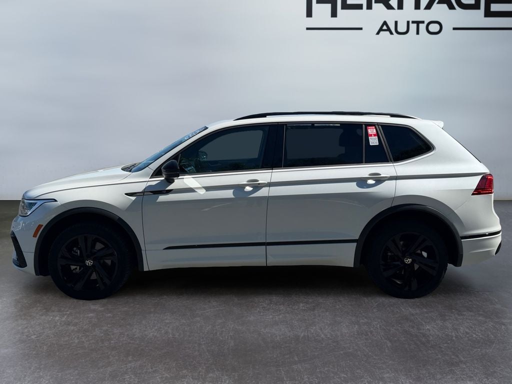 2023 Volkswagen Tiguan 2.0T SE R-Line Black