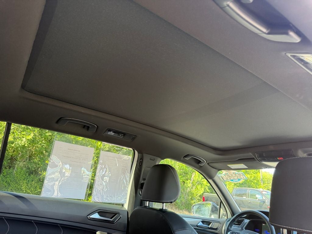 2023 Volkswagen Tiguan 2.0T SE R-Line Black