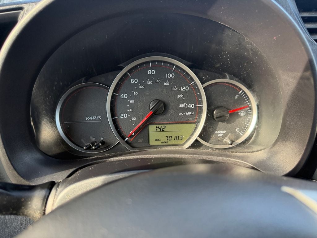 2012 Toyota Yaris L