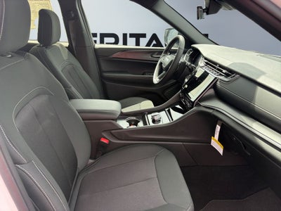 2026 Jeep Grand Cherokee GRAND CHEROKEE LAREDO X 4X4