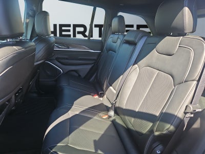 2027 Jeep Grand Cherokee GRAND CHEROKEE LIMITED RESERVE 4X4