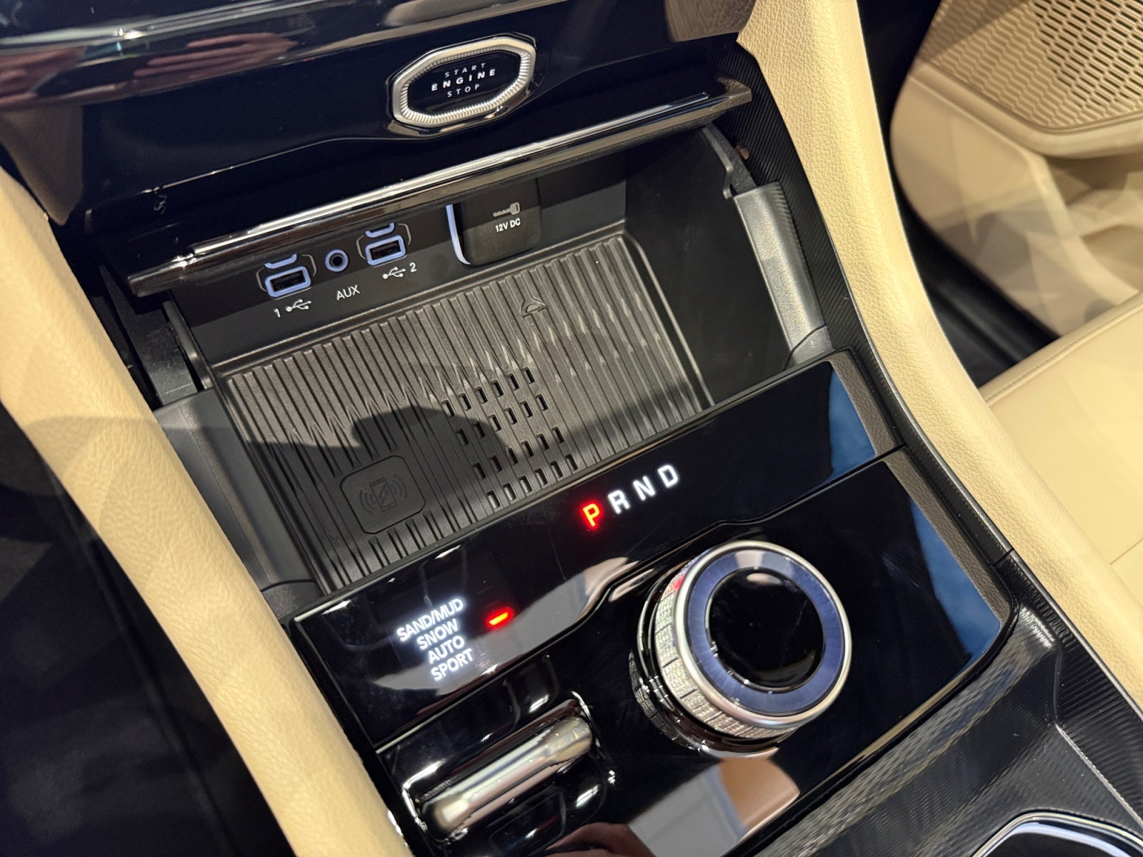 2027 Jeep Grand Cherokee GRAND CHEROKEE LIMITED 4X4