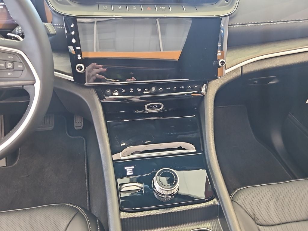2026 Jeep Grand Cherokee GRAND CHEROKEE LIMITED RESERVE 4X4