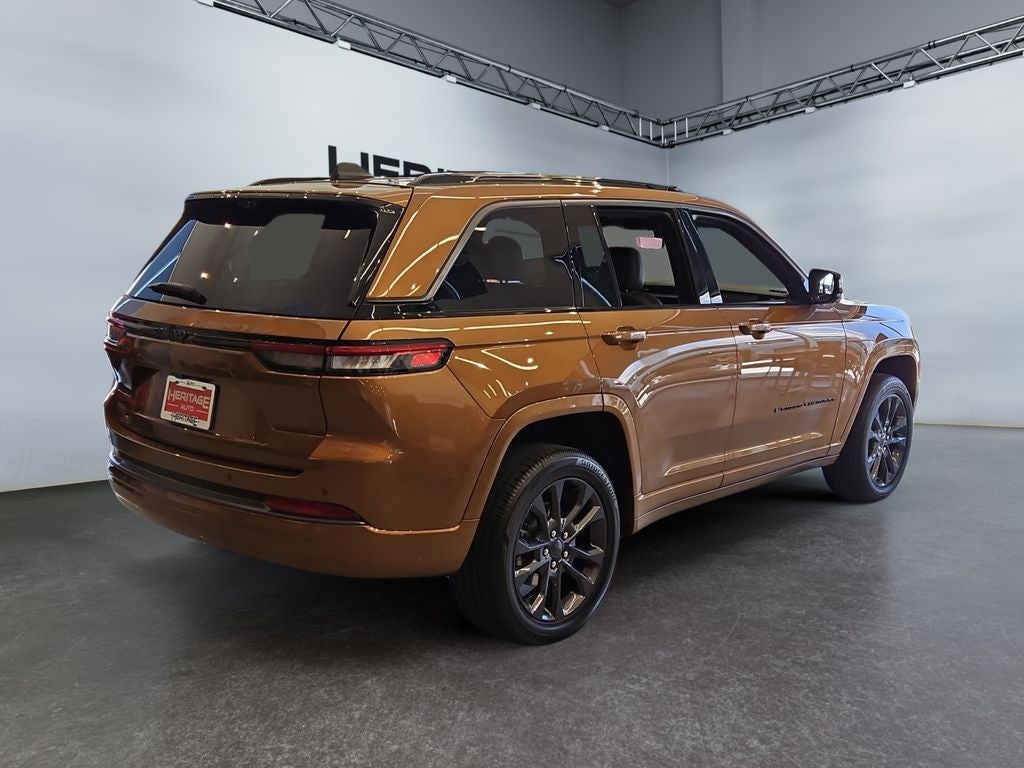 2026 Jeep Grand Cherokee GRAND CHEROKEE LIMITED RESERVE 4X4