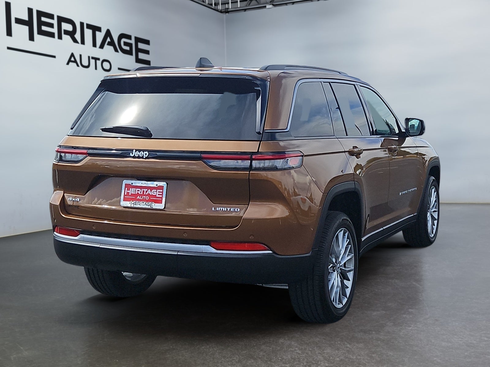 2027 Jeep Grand Cherokee Limited