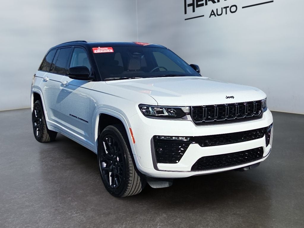 2026 Jeep Grand Cherokee GRAND CHEROKEE SUMMIT 4X4