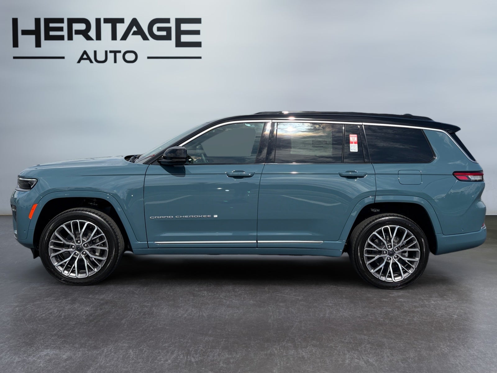 2027 Jeep Grand Cherokee L Summit