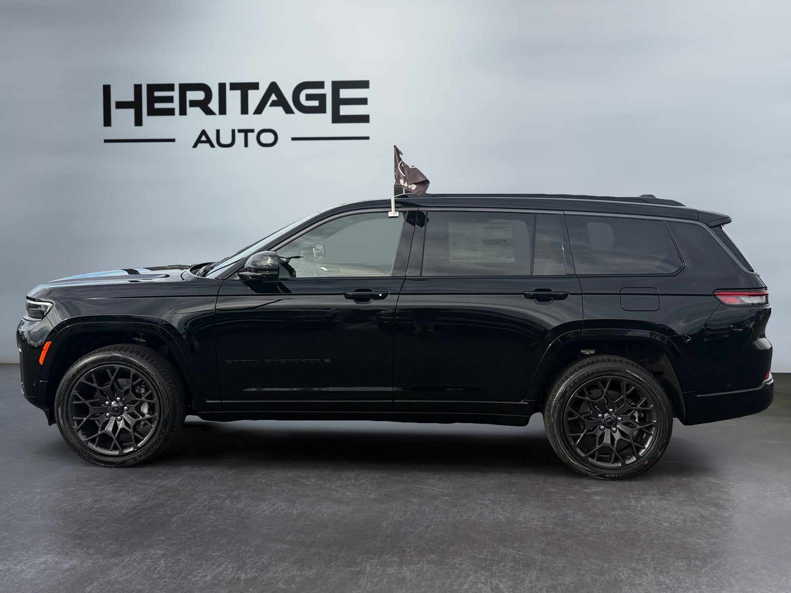 2027 Jeep Grand Cherokee GRAND CHEROKEE L SUMMIT 4X4