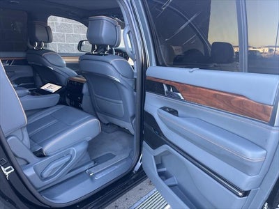 2023 Jeep Grand Wagoneer Series II 4x4