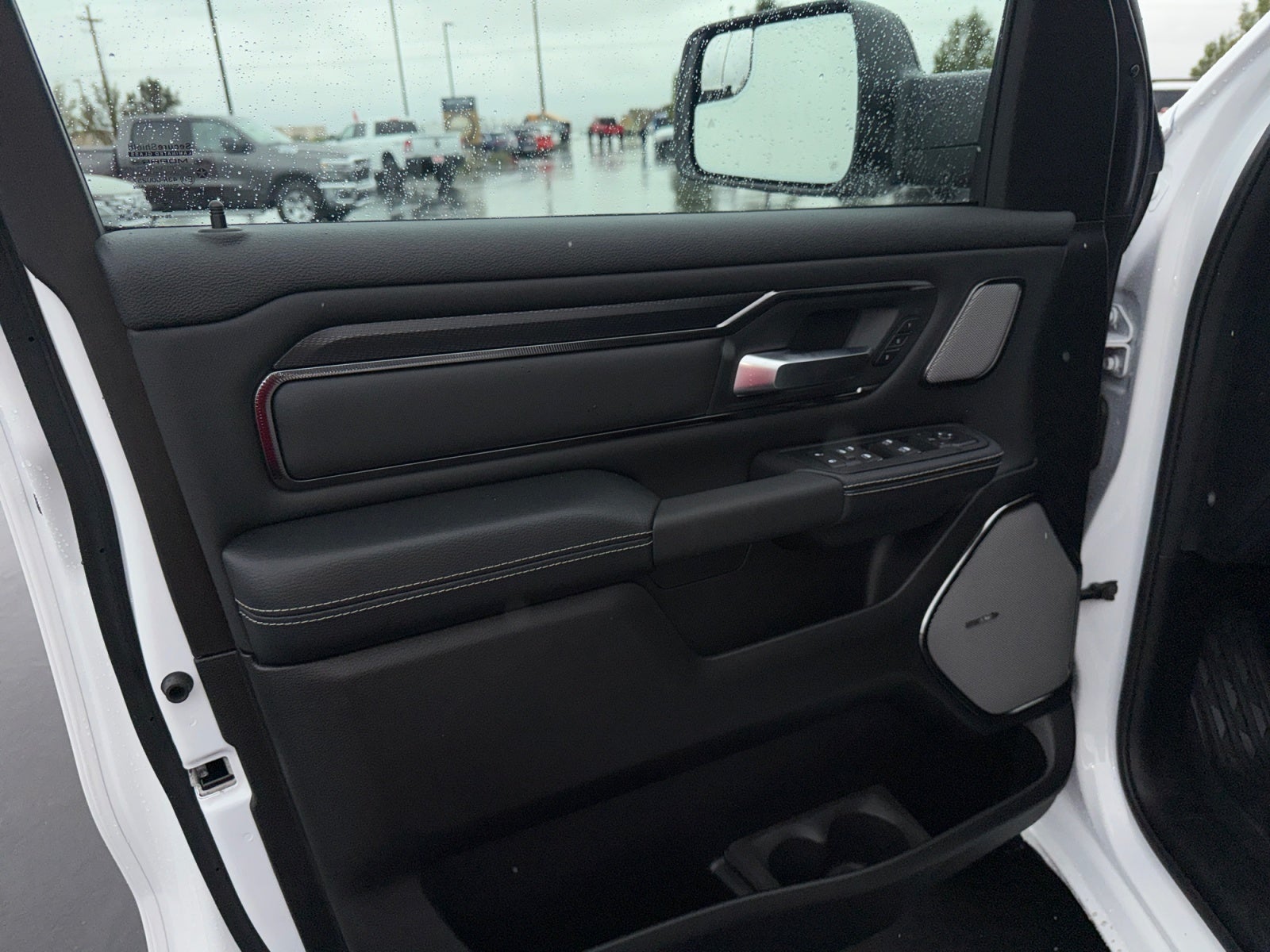 2027 RAM 1500 RAM 1500 REBEL CREW CAB 4X4 5'7' BOX