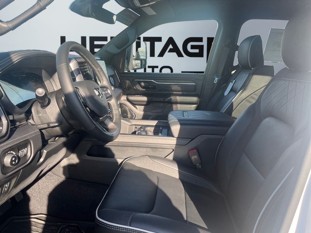 2026 RAM Ram 1500 RAM 1500 LIMITED CREW CAB 4X4 6'4' BOX