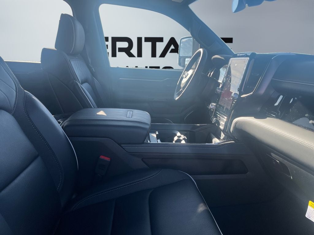 2026 RAM Ram 1500 RAM 1500 LIMITED CREW CAB 4X4 6'4' BOX