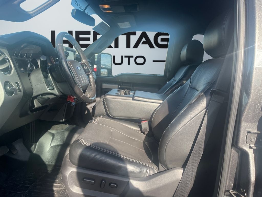 2016 Ford F-350 LARIAT