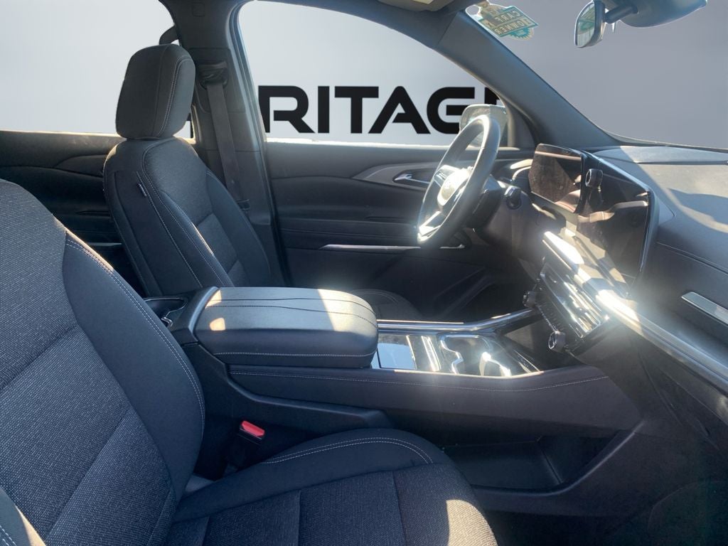 2024 Chevrolet Traverse AWD LT