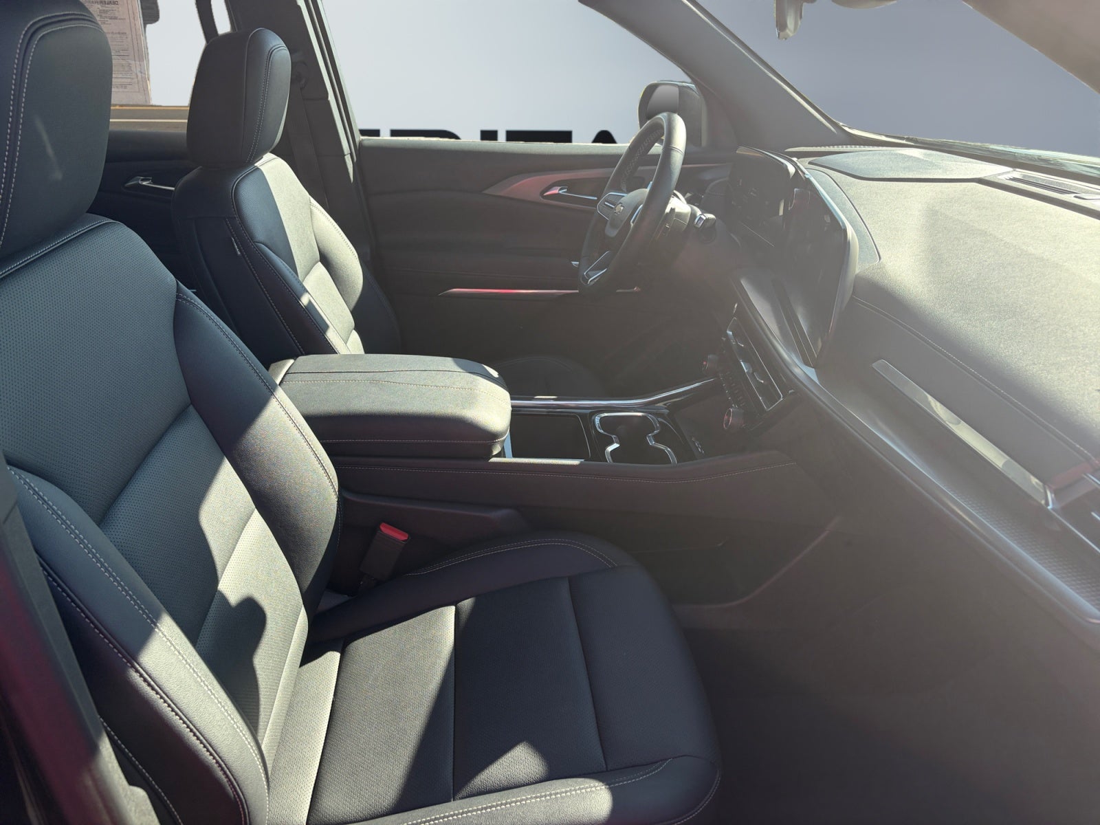 2026 Chevrolet Traverse AWD LT