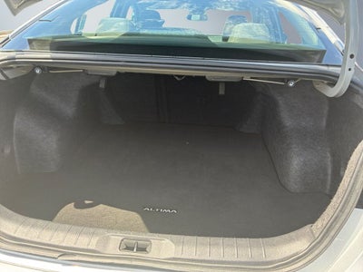 2023 Nissan Altima SV FWD
