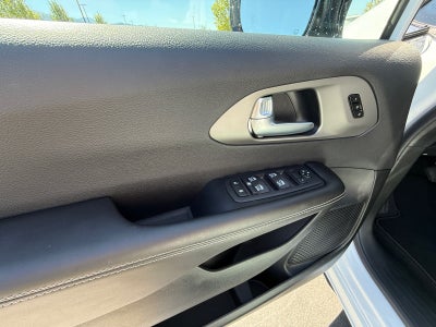 2027 Chrysler Pacifica PACIFICA SELECT AWD