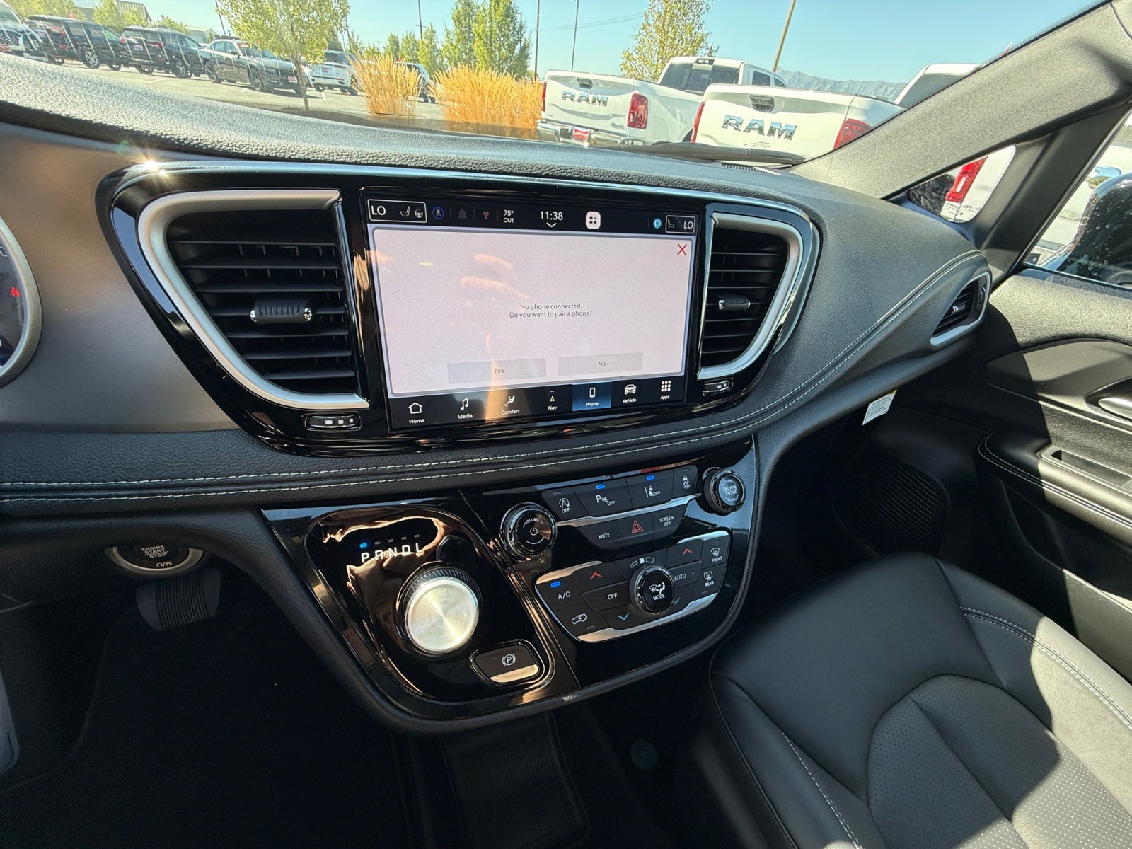 2027 Chrysler Pacifica PACIFICA SELECT AWD