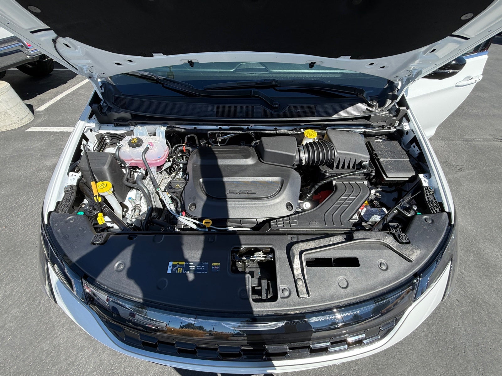 2027 Chrysler Pacifica PACIFICA SELECT AWD