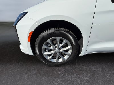2027 Chrysler Pacifica PACIFICA SELECT AWD