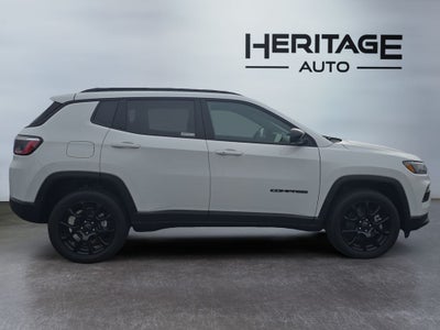 2025 Jeep Compass COMPASS LATITUDE 4X4
