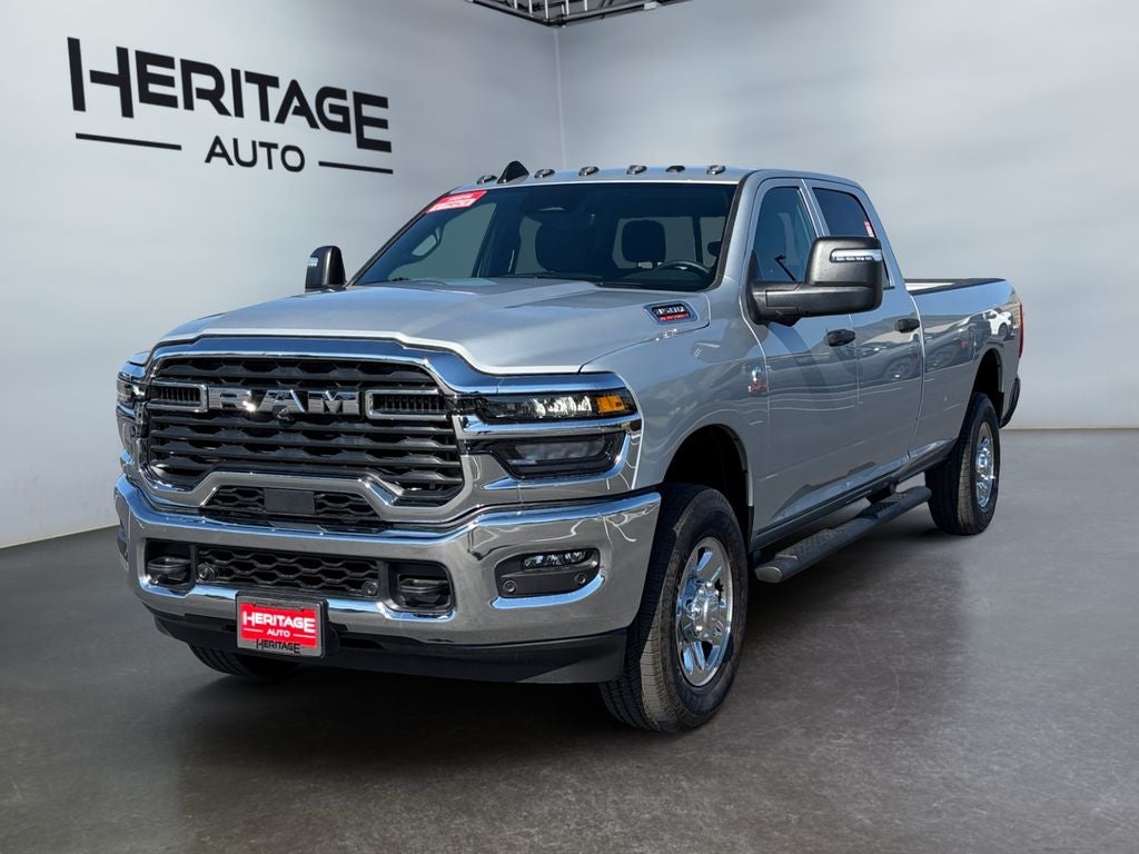 2026 RAM Ram 3500 RAM 3500 TRADESMAN CREW CAB 4X4 8' BOX
