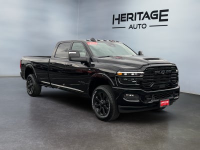 2027 RAM 3500 RAM 3500 LARAMIE CREW CAB 4X4 8' BOX
