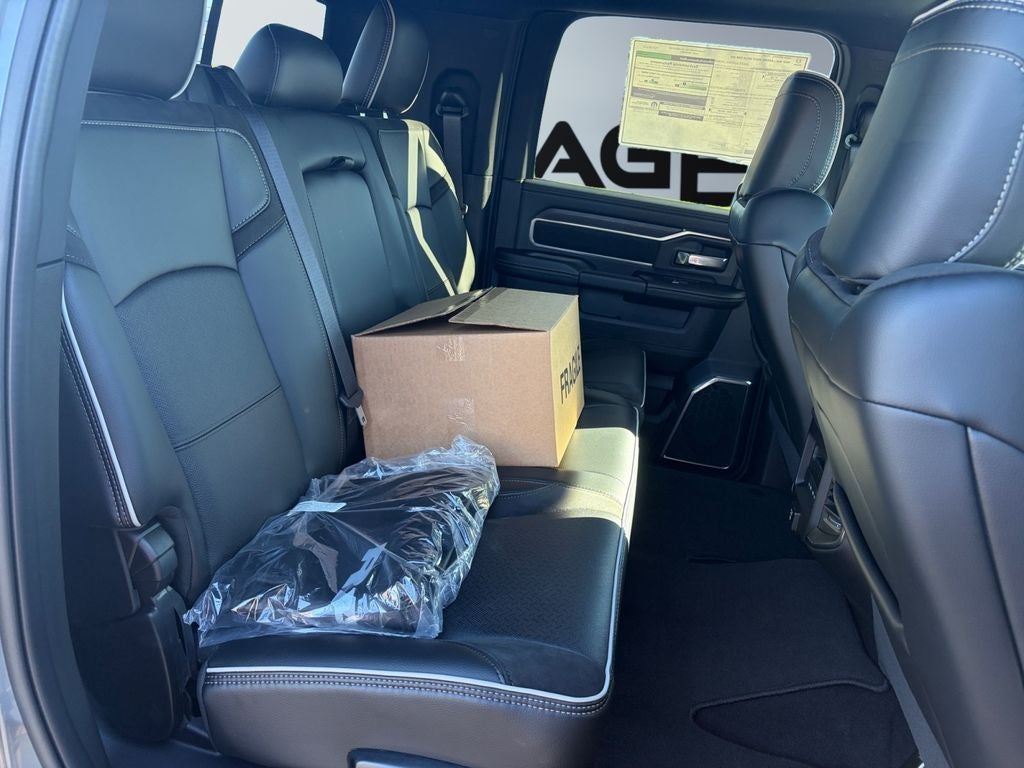 2026 RAM 3500 RAM 3500 LARAMIE MEGA CAB 4X4 6'4' BOX