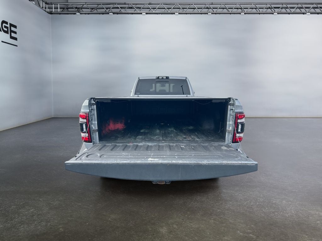 2022 RAM 3500 Limited Crew Cab 4x4 8' Box