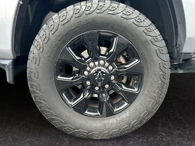 2022 RAM 3500 Limited Crew Cab 4x4 8' Box