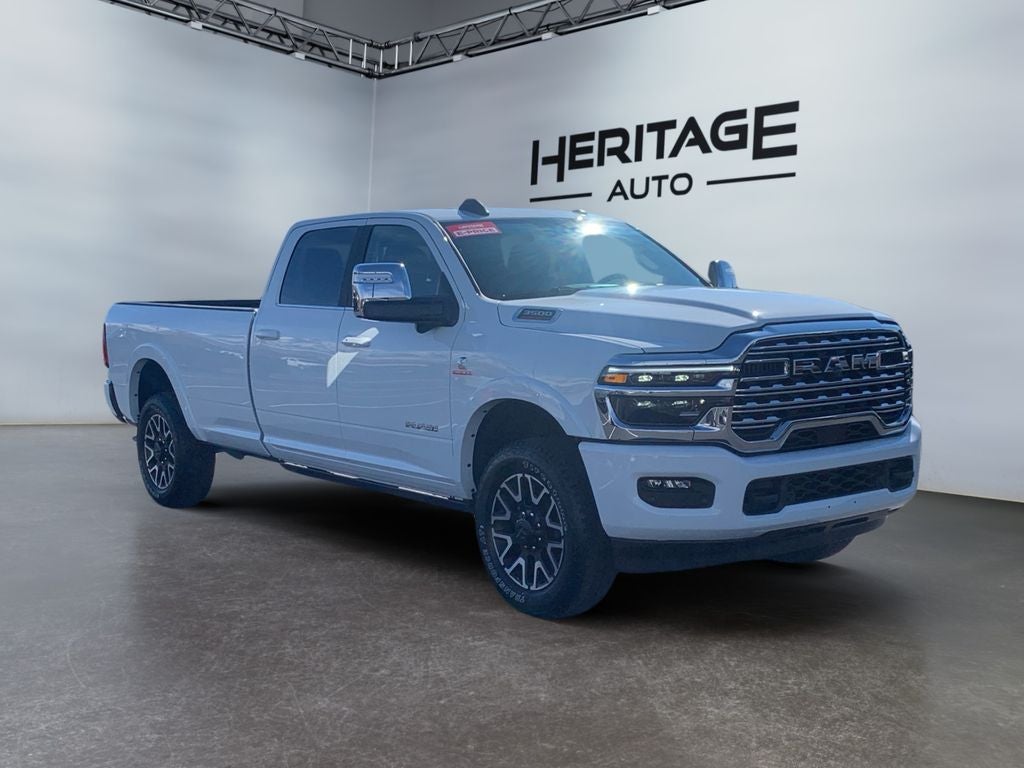 2026 RAM Ram 3500 RAM 3500 LIMITED LONGHORN CREW CAB 4X4 8' BOX